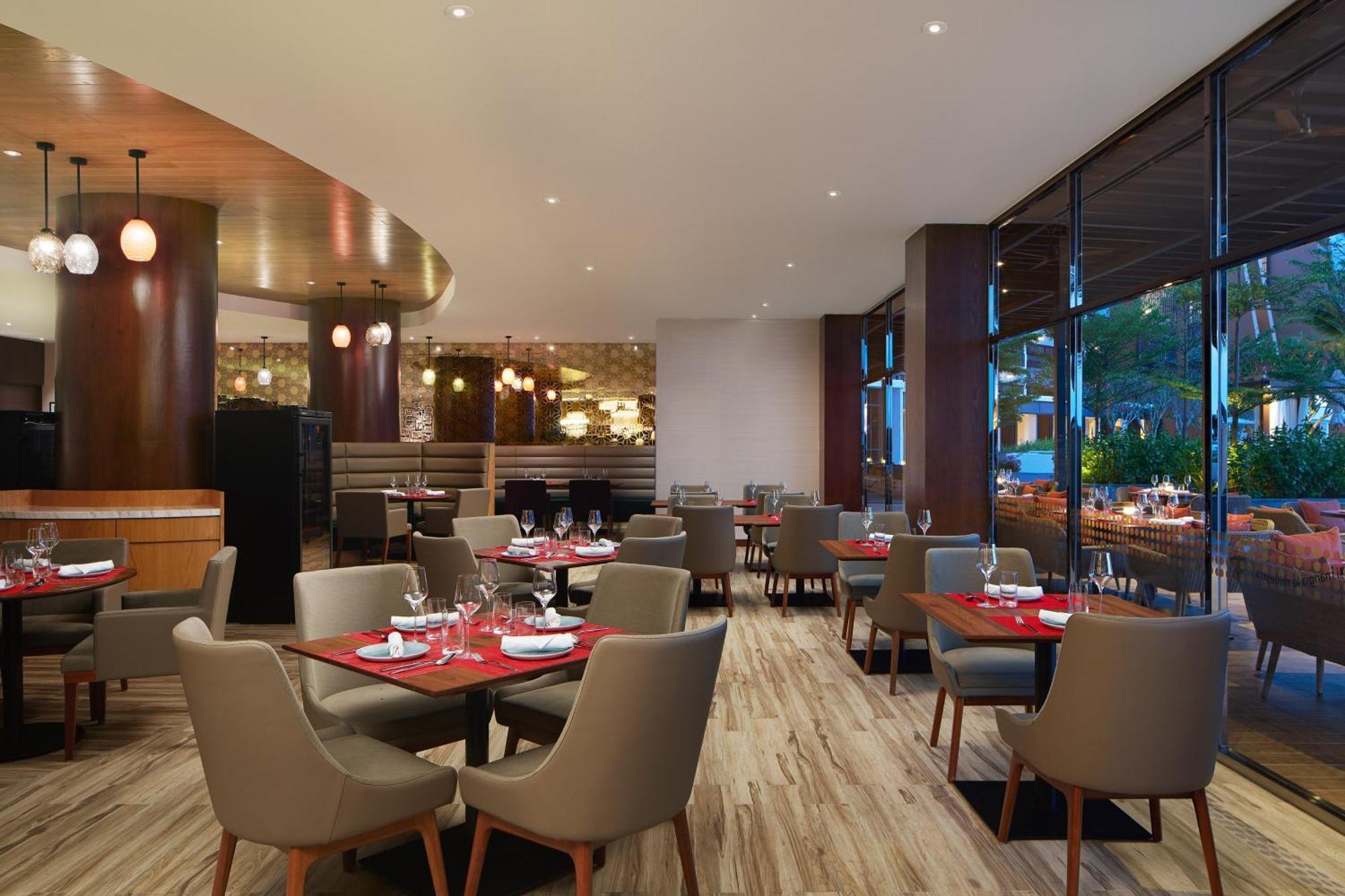 The Westin Desaru Coast Resort Exterior foto The interior of the restaurant